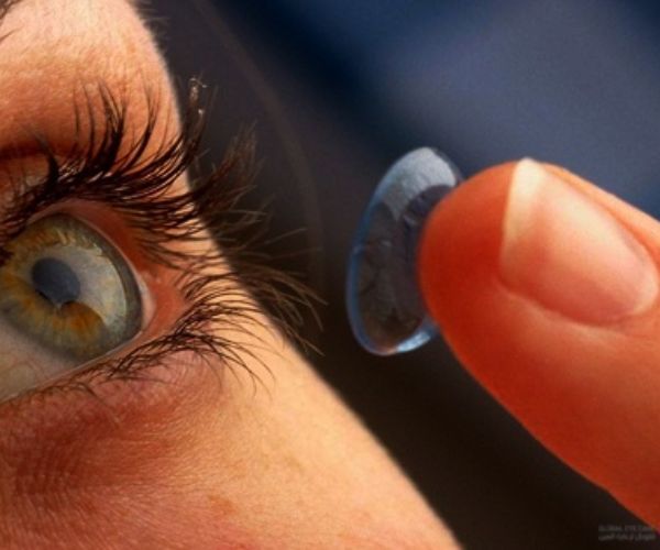 عملية المياه البيضاء بالعدسة ثلاثية البؤر في تركيا